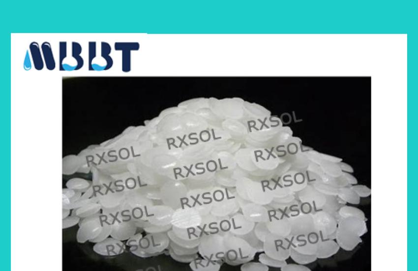 SODIUM HYDROXIDE FLAKES / PELLETS